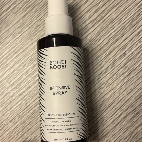 Bondi Boost Intensive Spray - Picture 2 of 3